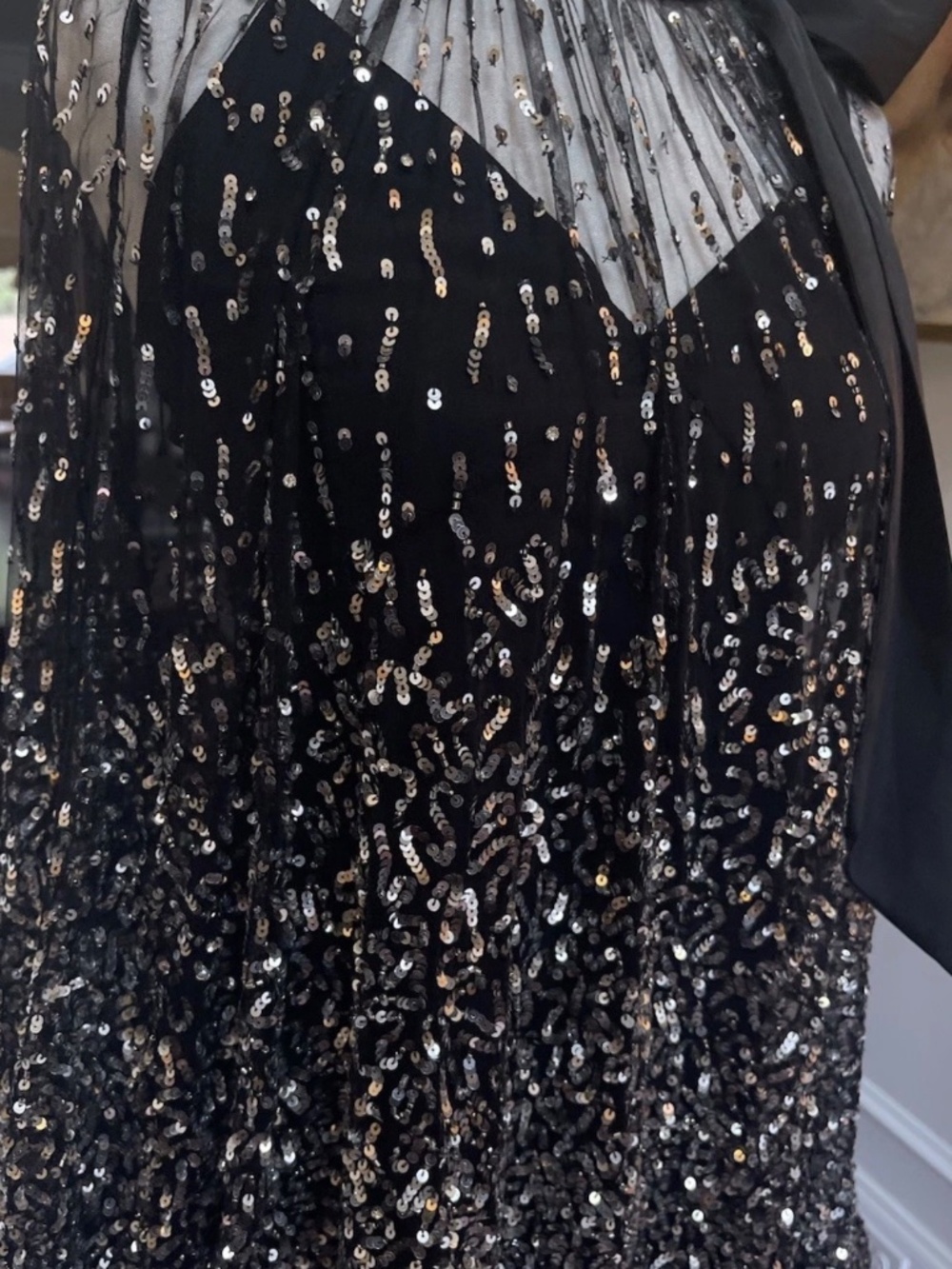 Alice + Olivia Zenon Embellished Black Cape Mini Dress Size US 6 $1,495 - Picture 9 of 14